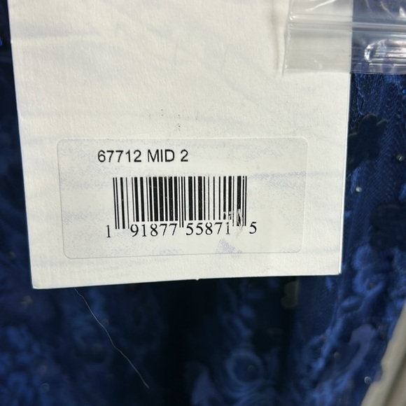 Mac Duggal 67712 NWT EMBELLISHED FLORAL GOWN - Picture 7 of 8